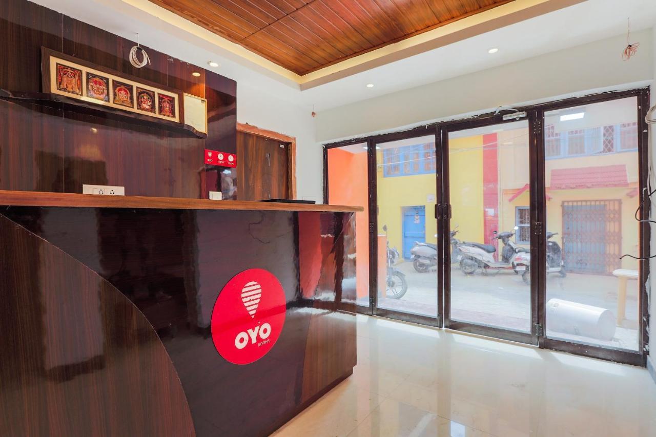 Oyo 36500 Sri Krishna Inn Ooty Exteriér fotografie